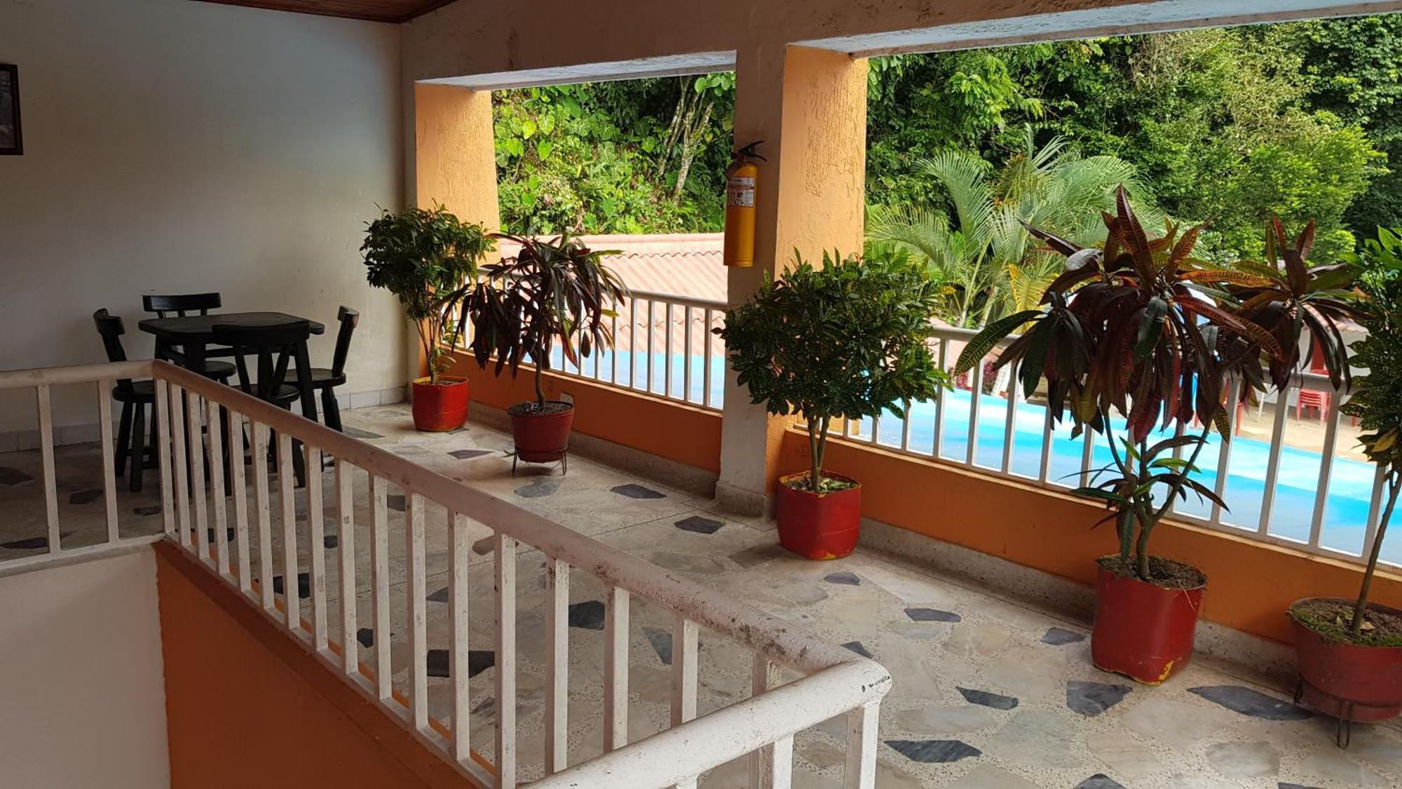 Balneario Chorillano Hotel Villavicencio Kültér fotó