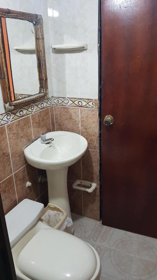 Balneario Chorillano Hotel Villavicencio Kültér fotó